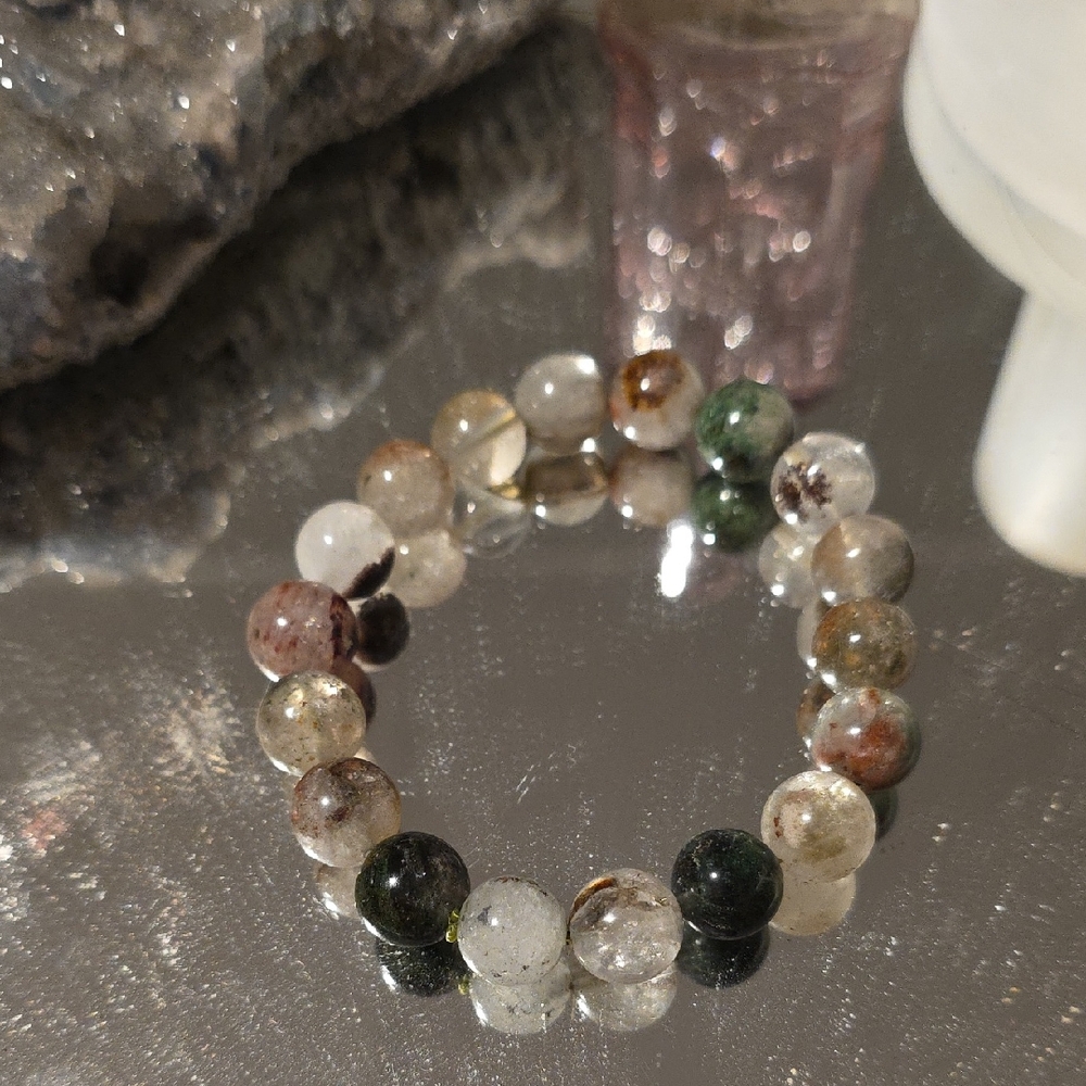 Elegant Multicolor Beaded Bracelet